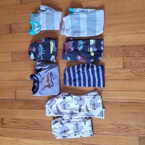 Bundle of boys 2t pajamas